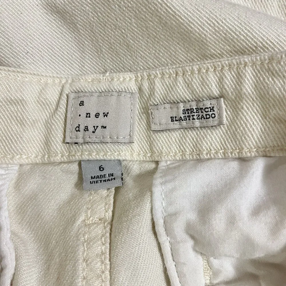 a new day Cream Ankle & Cropped Jeans - Picture 7 of 7